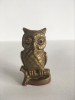 Statueta figurina bufnita, metal greu / plumb aurit, miniatura, 6 cm, Animale