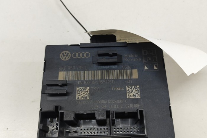 Modul de control ușă st&acirc;nga spate AUDI Q5 8R 2012 OEM: 8K0959795D 22931659