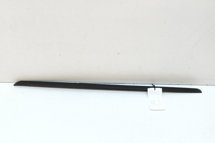 Ornament vertical parbriz dreapta AUDI Q3 Sportback F3N 2024 OEM: 83F854328C | 31860990