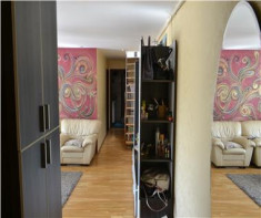 Apartament cu 3 camere in Alexandru foto