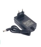 Incarcator acumulatori LI-ION 12.6V 2A alimentare 230V cu conector, Oem
