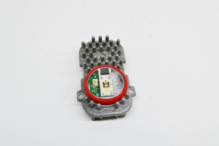 Unitate de control lumini LED BMW 3 Coupe E92 2011 OEM: 1305715084,MDE12731 | 17076427