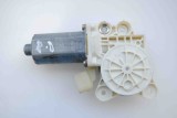 Motor macara geam ușă dreapta față MERCEDES-BENZ E W211 2005 OEM: A2118203042,993627-101,0130821971 1964379