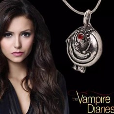 Lant/Lantisor/Colier/Pandantiv vampire diaries serial jurnalele vampirilor foto