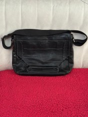 GEANTA DE UMAR - PIELE 100% - LLOYD - Pt. Laptop, Cursuri, Acte - Unisex !