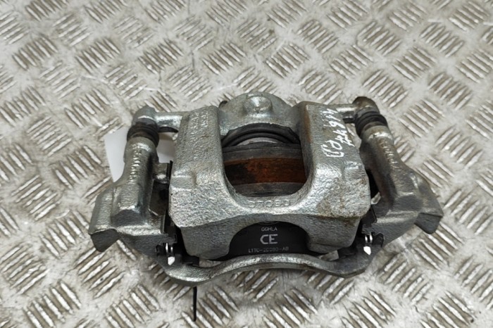Etrier de fr&acirc;nă dreapta față FORD PUMA J2K, CF7 2020 OEM: L1TC-2B294-A,L1TC-2B302-A 22129059