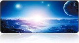 Mousepad Profesional pentru Gaming, 80 x 30 cm, Univers, Baza Cauciucata si Cusaturi Laterale, Compatibil Laptop sau Calculator, Premium Albastru Alba