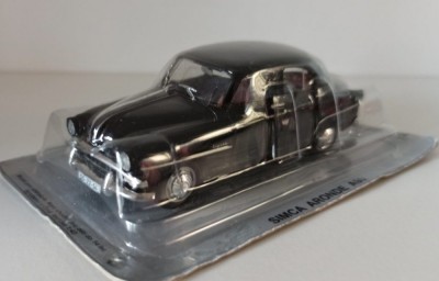 Macheta Simca Aronde A90 Elysee 1956 negru - DeAgostini Masini de Legenda 1/43 foto