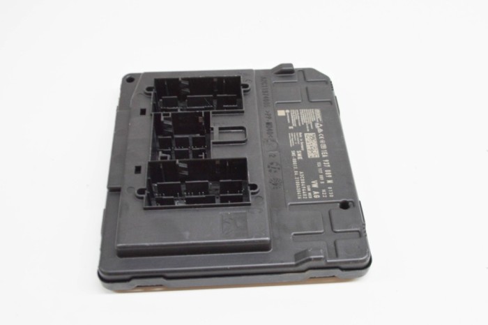 VW ID.4 E21 2021 OEM: 1EA937089M,1EA937089B,A3C08494402,SME-RBG13,A2C11974005 SKU: 20440145