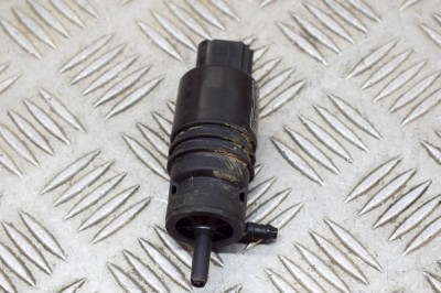 Motor rezervor lichid de parbriz BMW 3 F30, F80 2016 OEM: 7302589 14682743 foto