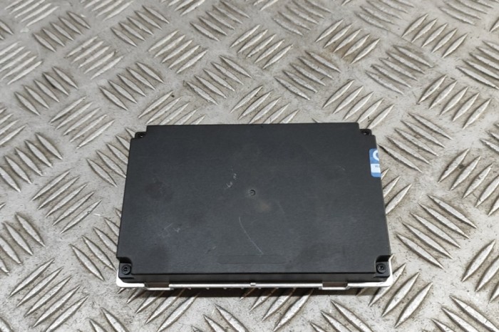Stație de &icirc;ncărcare wireless JEEP Avenger J2 2024 OEM: 9833986680,9850672380 30785554