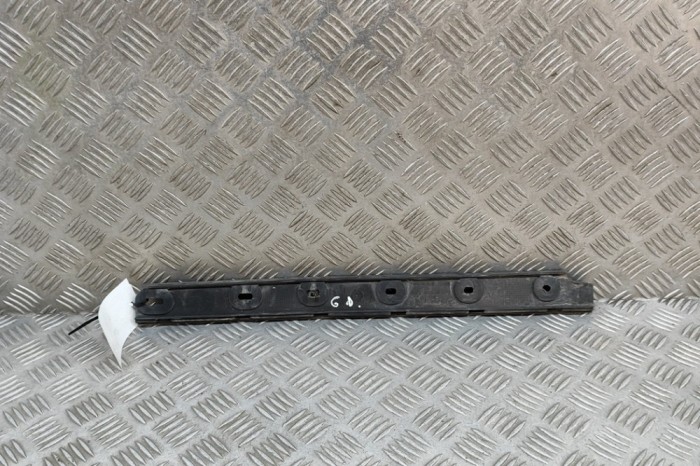 Suport bara de protecție dreapta spate MERCEDES-BENZ VITO Minibus / passenger W639 2011 OEM: A6398850456 24585681