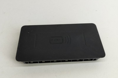 Stație de &amp;icirc;ncărcare wireless BMW X7 G07 2022 OEM: 5A69590 25030956 foto