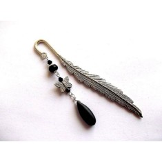 Semn de carte cu howlite negru, semn de carte din pietre si metal 38709