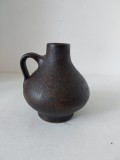 Vas ceramic cu toarta tip ulcica / vaza, artist made, lucrata manual, semnata 11cm inaltime x 9cm diametru
