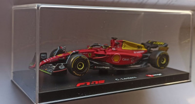 Macheta Ferrari F1-75 Leclerc cu pilot Formula 1 Monza 2022- Bburago 1/43 F1 foto