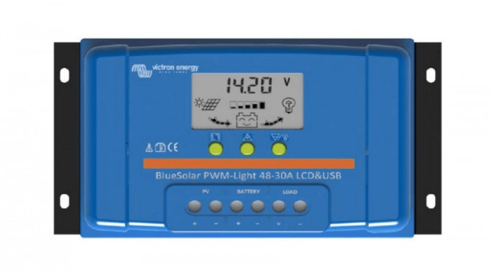 Victron Energy BlueSolar PWM-LCD&amp;USB 12/24V-10A 12V / 24V 10A regulator de &icirc;ncărcare solară