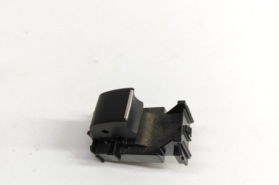 Buton geam ușă dreapta față TOYOTA RAV 4 V XA50 2018 OEM: 84810-12110 | 30659374 foto