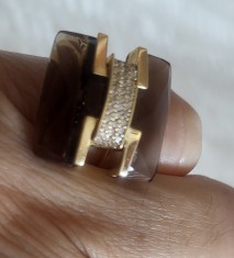 Inel spectaculos aur galben 14K si cuart fumuriu, marime medie, nou