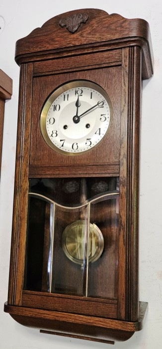 Ceas de perete cu pendula Kienzle