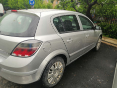 Vand Opel Astra H 2008 115000km/1.6 Benzina foto