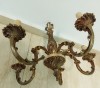 Elegant candelabru din bronz masiv cu 5 brațe in stilul Rococo piesa cu j lucratura de o foarte mare finețe