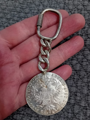 Breloc argint 800 cu 1 Thaler Maria Theresia-Austria foto
