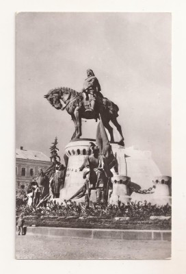 RF68 -Carte Postala- Cluj, Statuia lui Matei Corvin, circulata 1965 foto