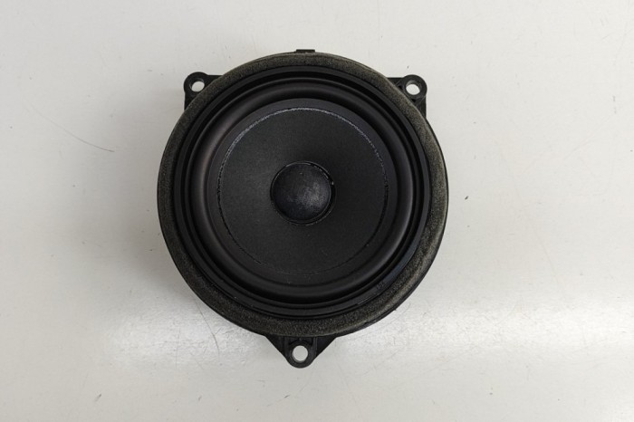 Difuzor ușă st&acirc;nga față BMW 2 Gran Coupe F44 2023 OEM: 8715685 29623969