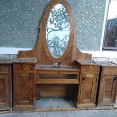 Cauti Mobila Sufragerie Flamingo Stil Baroc Cu Sculpturi Manuale