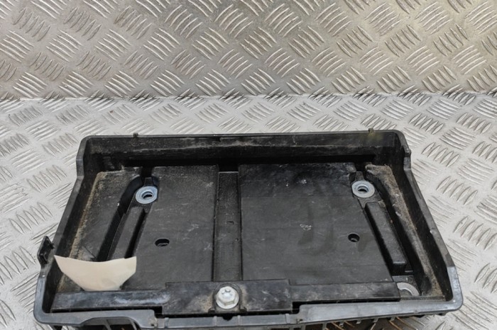Suport baterie MERCEDES-BENZ E T-Model S213 2018 OEM: A2056201502 30031057