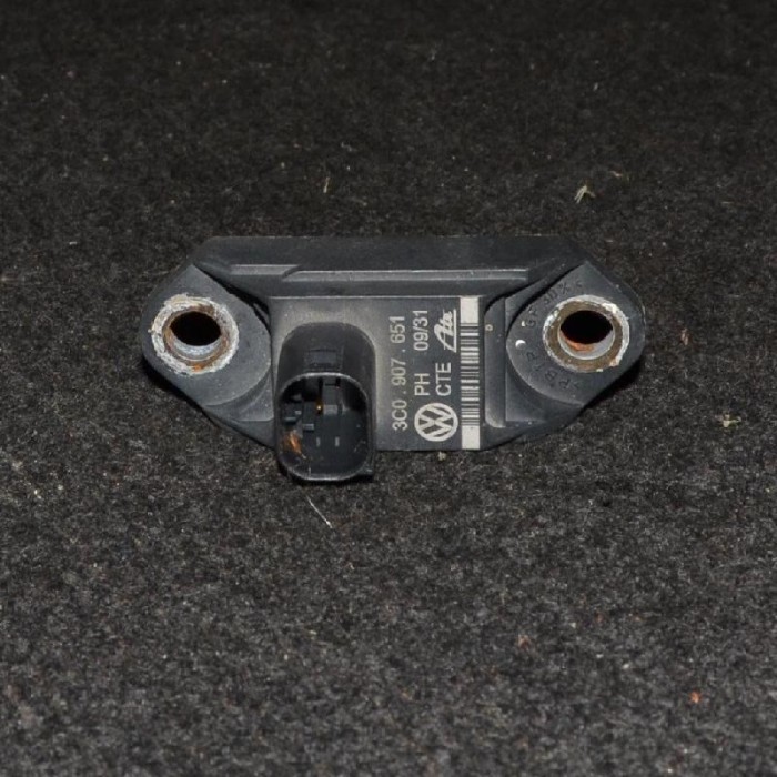 Alt modul de control VW PASSAT CC 357 2010 OEM: 3C0907651 2051782
