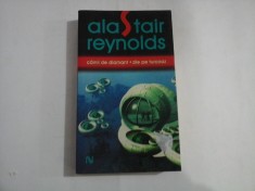 ALASTAIR REYNOLDS - CAINII DE DIAMANT - ZILE PE TURCOAZ