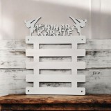 Suport centuri karate personalizat &ndash; HDF alb, pentru 5 centuri