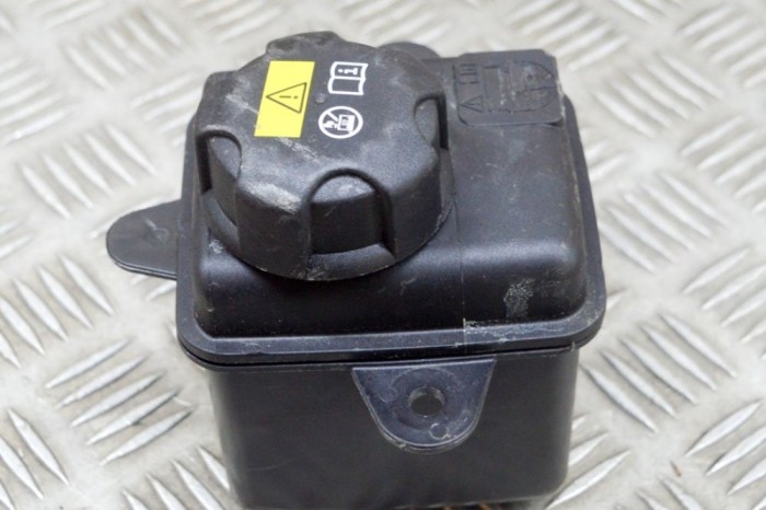 Vas de expansiune BMW i3 I01 2021 OEM: 9327150 18057338