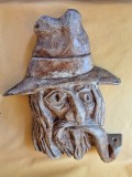 portret de Batran cu pipa, aplica, obiect decor, arta decorativa