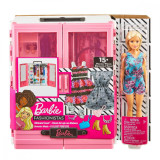 Cumpara ieftin Set de joaca Barbie Fashionistas, Dressing si papusa