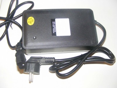 INCARCATOR BATERIE 48V 2.0A pentru ZT-01,ZT-02 ,ZT-27,ZT-05 Cod:E80021 foto