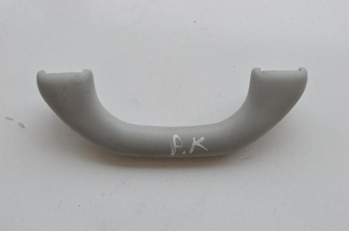M&acirc;ner plafon st&acirc;nga față VW PASSAT B6 3C2 2007 OEM: 1K0857607 2000508