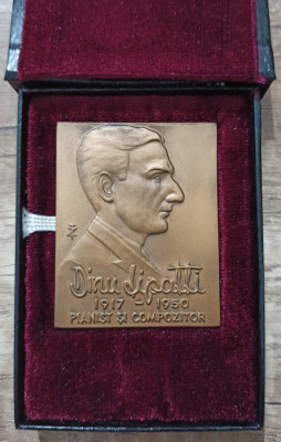 Placheta bronz Dinu Lipatti, UNESCO, medalist Teodor Zamfirescu 1995 foto
