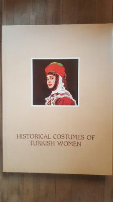 Historical Costumes of Turkish Women foto
