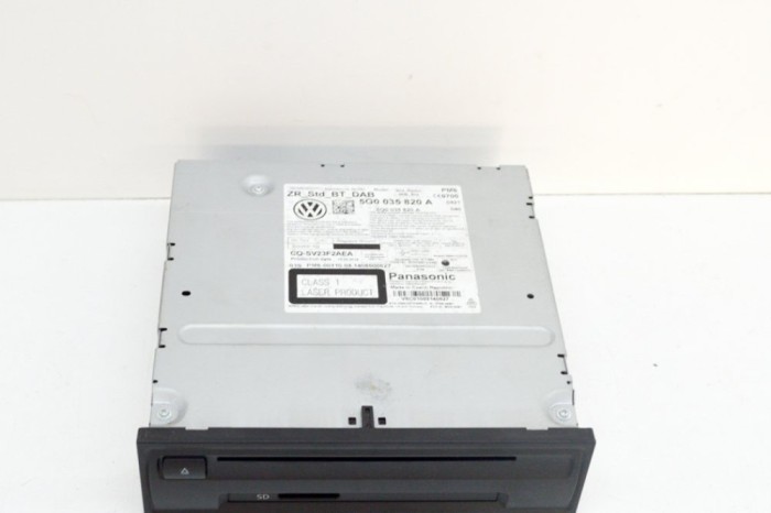 Unitate de control navigație VW GOLF VII 5G1, BQ1, BE1, BE2 2014 OEM: CQ-SV23F2AEA,5G0035820A 11815566