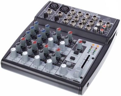 Mixer Behringer Xenyx 1002 foto