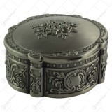 Cutie metalica pentru bijuterii in forma rotunda &ndash; Design antic cu flori (Model 1)