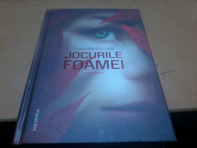 Suzanne Collins Jocurile foamei Sfidarea editura Nemira Bucuresti 2011 012 foto