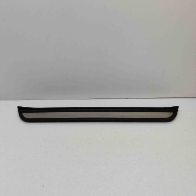 Ornament prag KIA XCEED CD 2020 OEM: 85884-J7000,85883-J7000WK foto