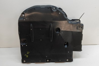 Scut motor central spate TOYOTA YARIS CROSS MXP_ 2022 OEM: 58415-0D010 28228957 foto