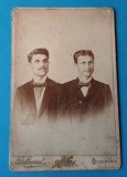 Tineri domni - fotografie B. Segal - Bucuresci FOTO CVD 10.5 x 16 cm anii 1900