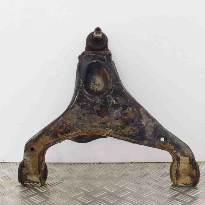 Braț inferior dreapta față VW CRAFTER 30-50 Furgon 2E_ 2015 OEM: A9063221109