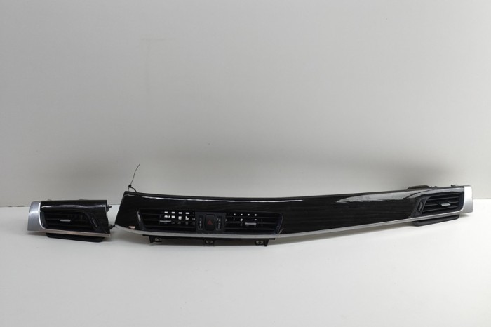 nerasta BMW X2 F39 2018 OEM: 9332236,9292739,6847556,9292740 30293562